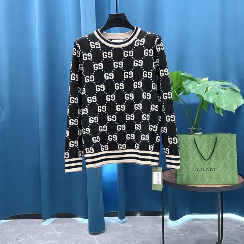G*u*i sweaters